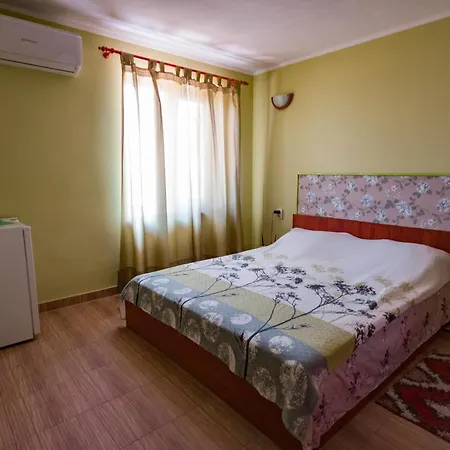 Vila Victor - Adults Only تيشيرغيول